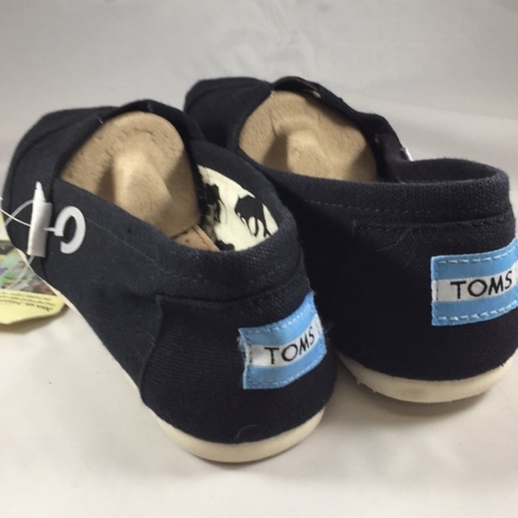TOMS Shoes - Toms Women Black/White Classic Canvas Flats #721
